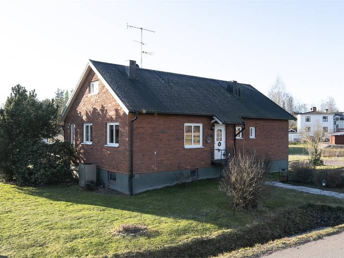 4 rok · 125 m² · Koberga 113
