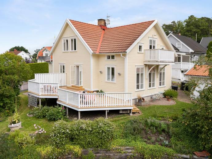 7 rok · 171 m² · Gulldalsvägen 6