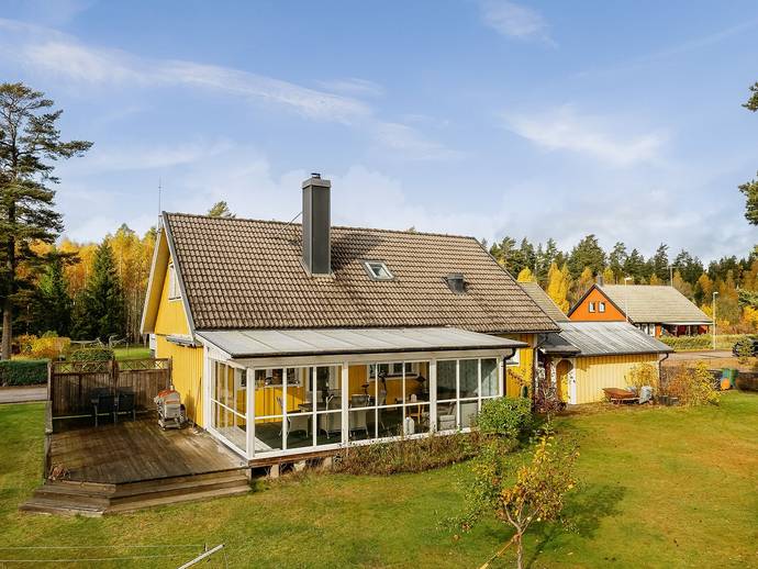 7 rok · 153 m² · Tjärbruksvägen 12