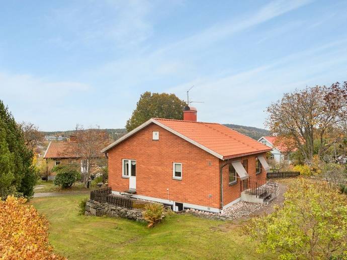 3 rok · 98 m² · Franserudsvägen 43A