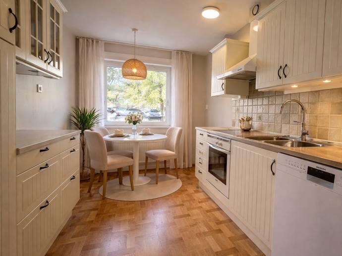 2 rok · 53 m² · Herrgårdsvägen 99