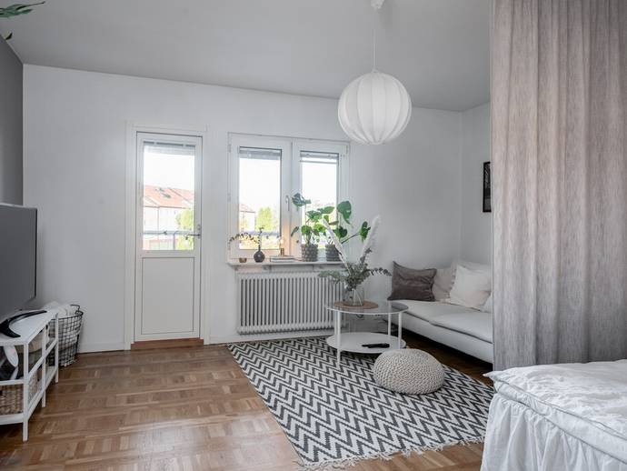 1 rok · 44,5 m² · Brogatan 4