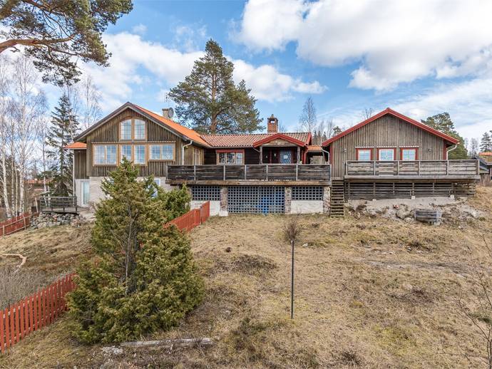 5 rok · 190 m² · Axrödsgattu 12