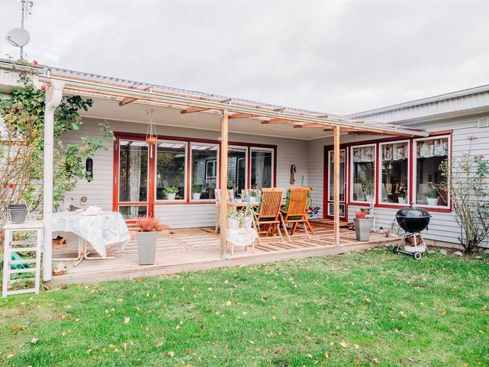 5 rok · 139 m² · Traststigen 2