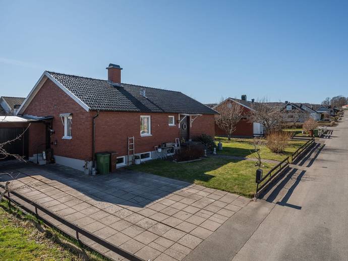 4 rok · 92 m² · Vallmogatan 7