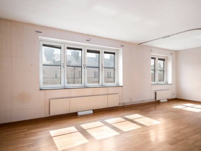 1 rok · 39 m² · Folkungagatan 101