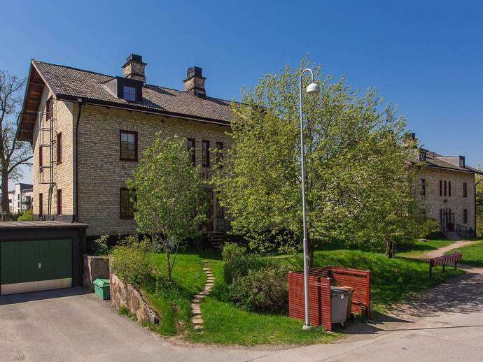 4 rok · 90 m² · Kvarntorpsvägen 10