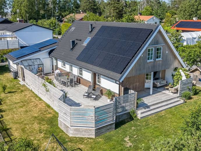 6 rok · 175 m² · Malmvägen 6B