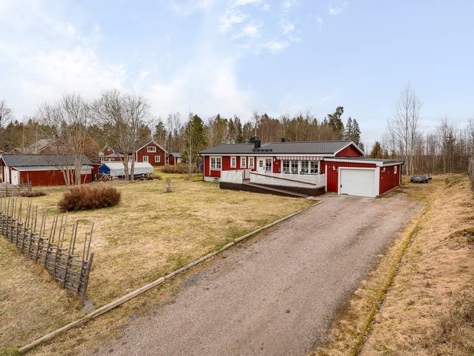 4 rok · 114 m² · Häcklingevägen 45