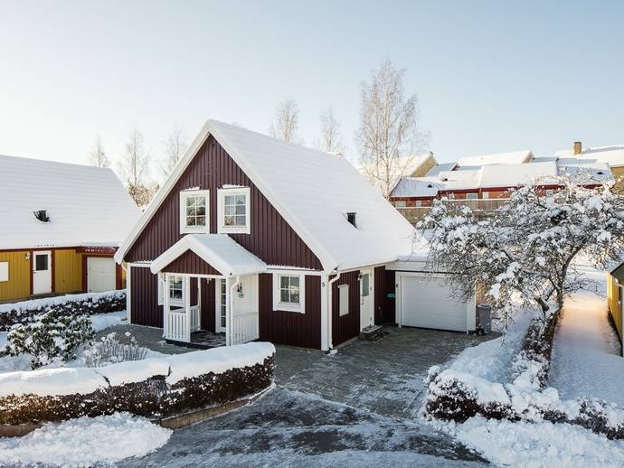 5 rok · 121 m² · Östregårdsgränd 5