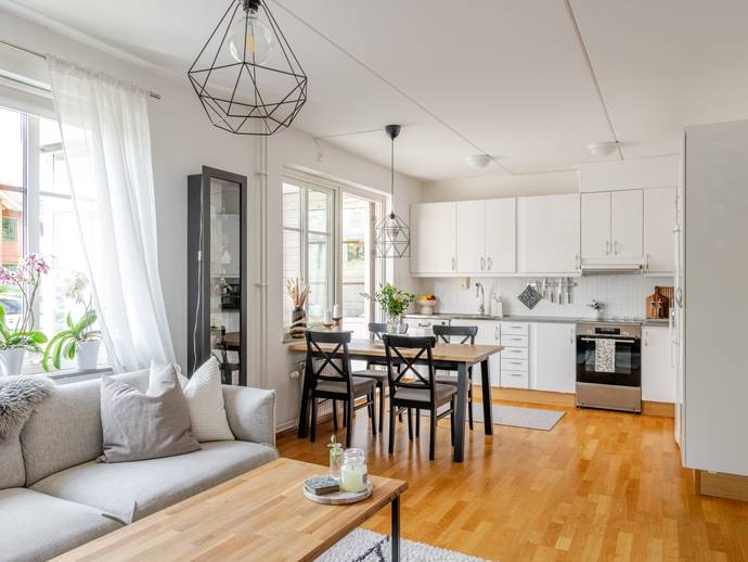 2 rok · 44 m² · Skogsrovägen 3