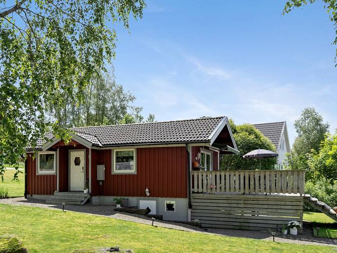 2 rok · 40 m² · Norra Klampevägen 11