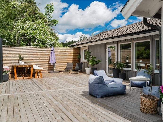 7 rok · 193 m² · Lövstigen 6