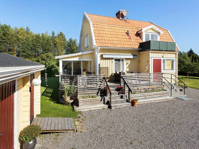4 rok · 94 m² · Östanbovägen 2