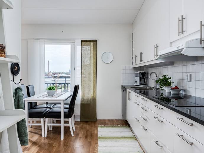 3 rok · 83 m² · Sandgatan 43