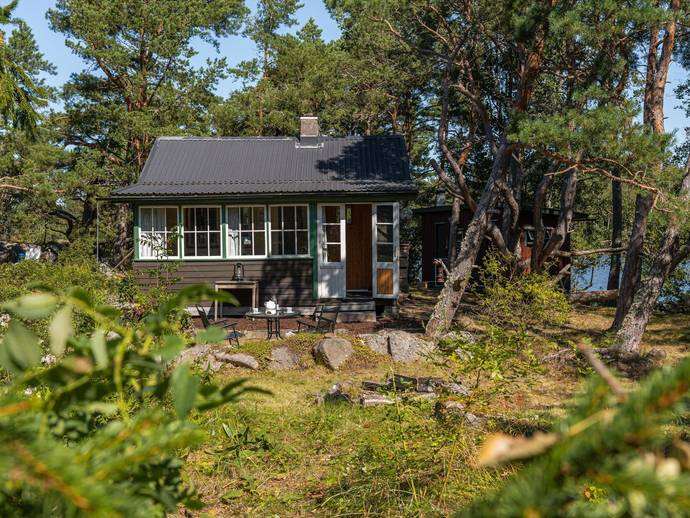 1 rok · 40 m² · Laxholmen 1