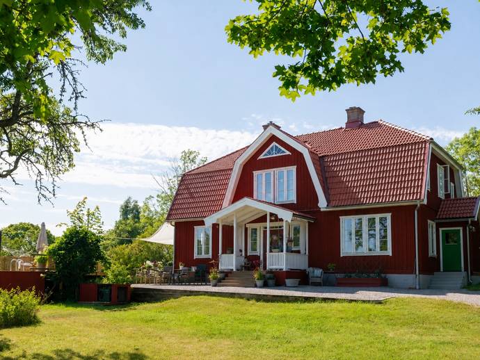 7 rok · 220 m² · Gamla landsvägen 51