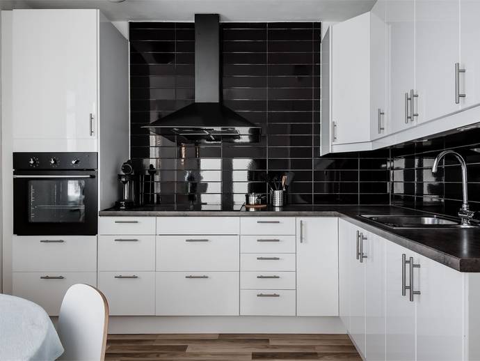 1 rok · 44,5 m² · Valhallavägen 19A