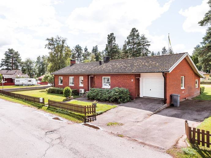 4 rok · 110 m² · Mats Knuts väg 70