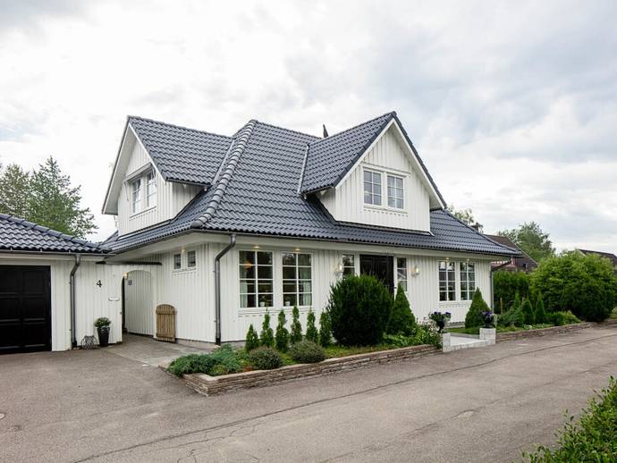 6 rok · 155 m² · Ägostigen 4