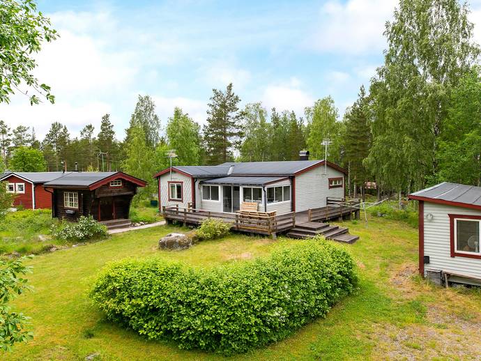 3 rok · 76 m² · Badvägen 10