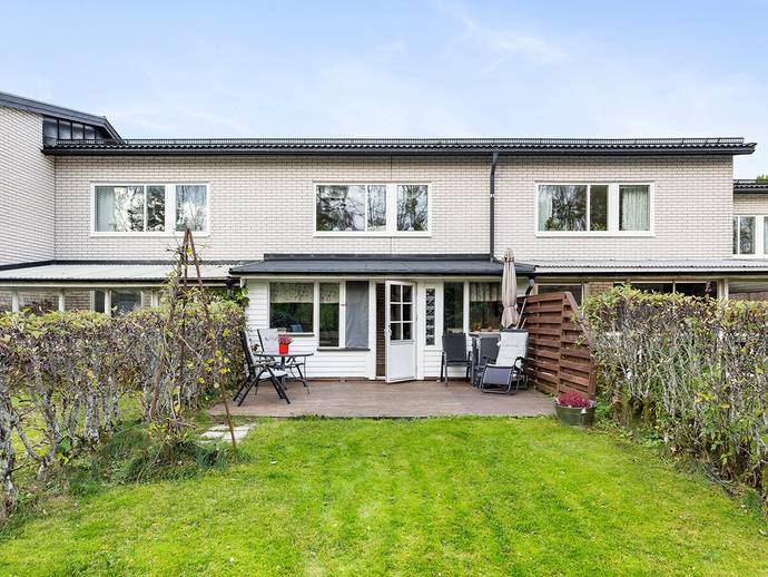 3 rok · 97,5 m² · Flöjtgatan 172