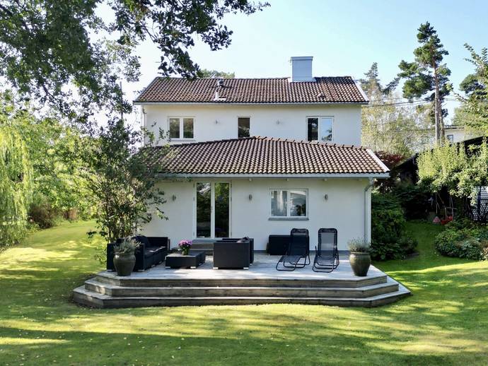 6 rok · 191 m² · Solstigen 16