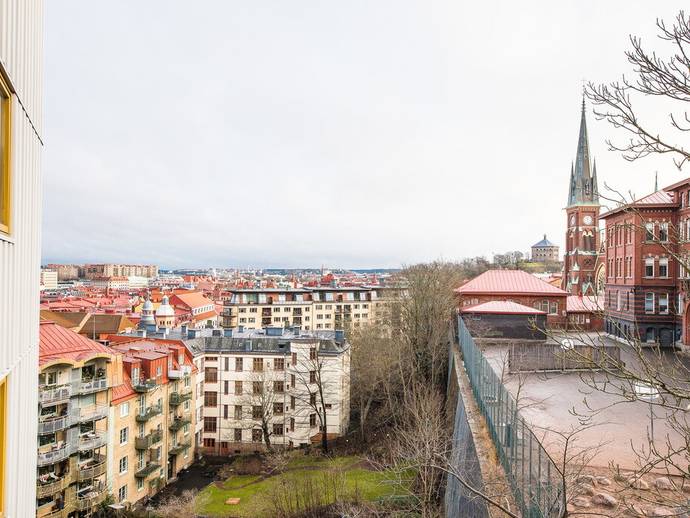 2 rok · 39 m² · Klamparegatan 17