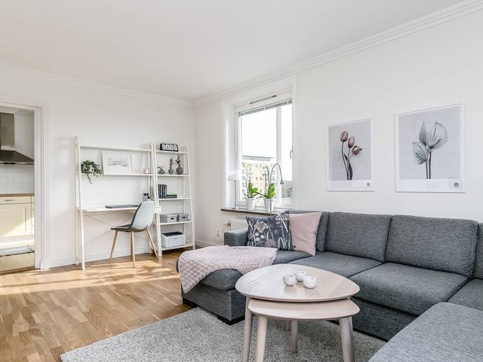 4 rok · 90 m² · Runvägen 10, 6tr