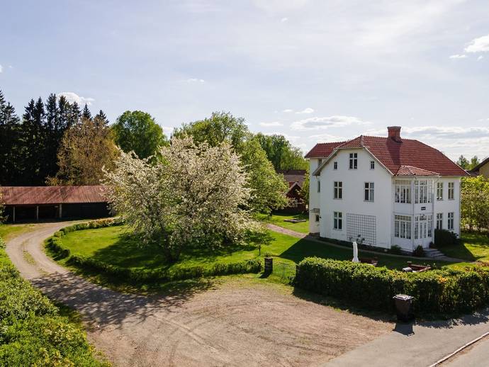 8 rok · 239 m² · Storgatan 21