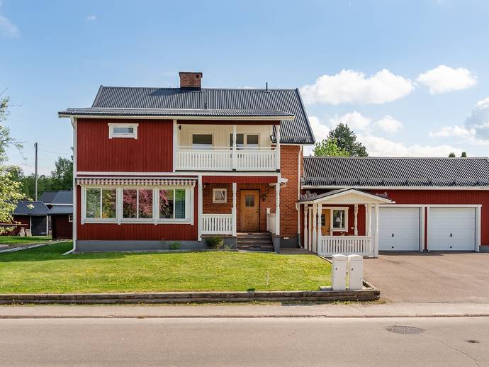 8 rok · 211 m² · Storgatan 69A+B