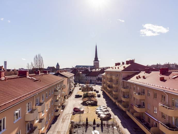 1 rok · 34,5 m² · Brahegatan 8B