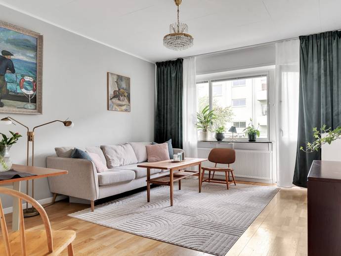2 rok · 40 m² · Fålhagsleden 4B