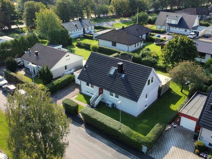 9 rok · 174 m² · Husholmsgatan 6