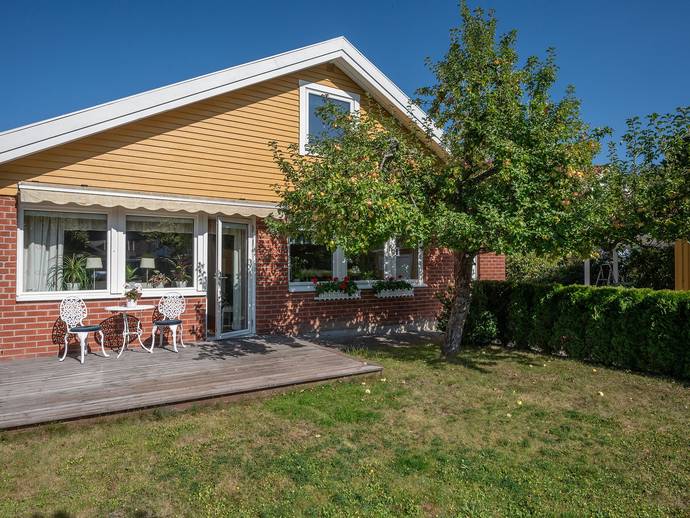 6 rok · 143 m² · Önnemovägen 6