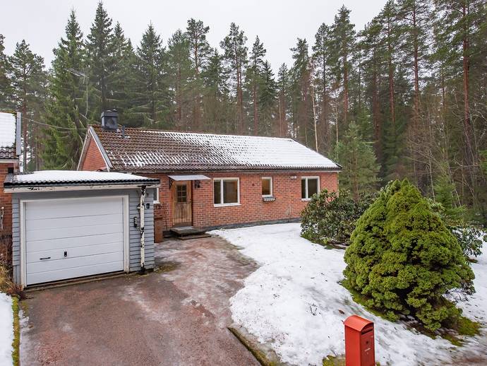 4 rok · 87 m² · Krokvägen 11