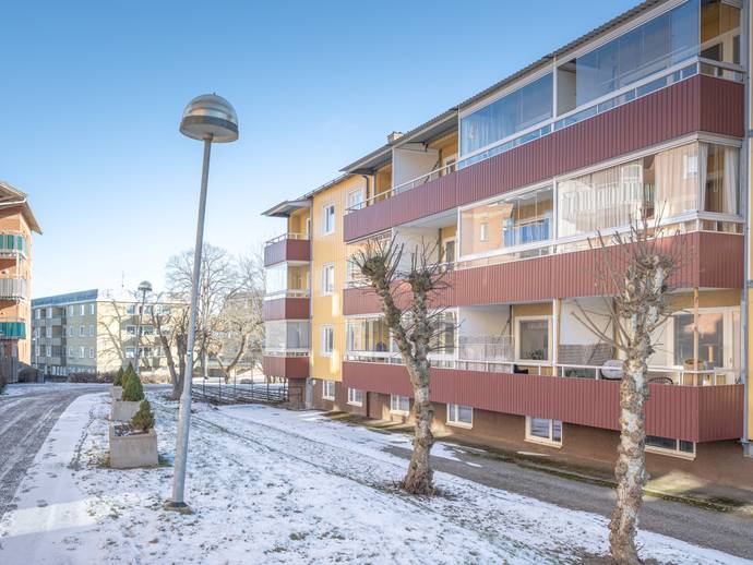2 rok · 64 m² · Sörgärdsgatan 1E