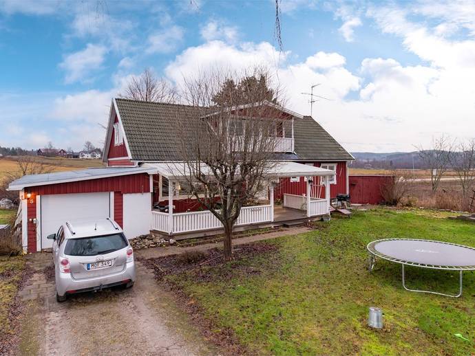 8 rok · 167 m² · Lindstagatan 5