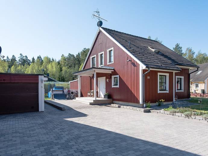 6 rok · 146 m² · Hermelinstigen 11