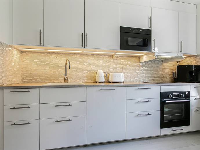 2 rok · 58,5 m² · Klövervägen 11, 2tr