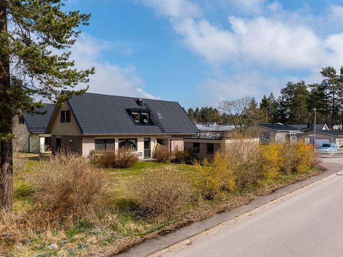 7 rok · 152 m² · Töregatan 1