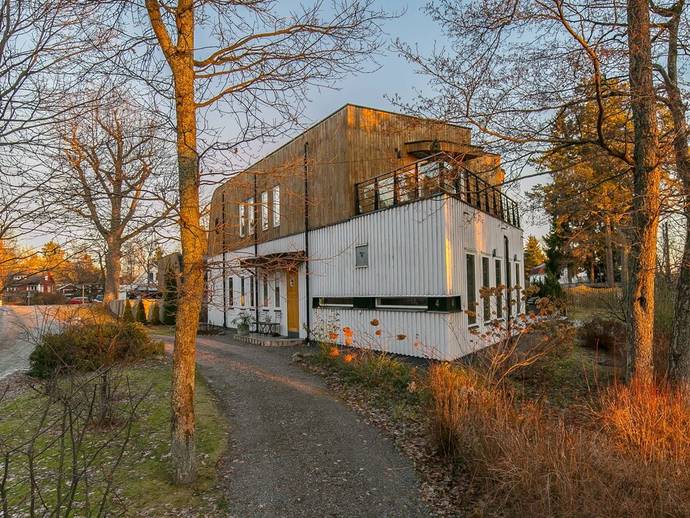 6 rok · 180 m² · Österdalsvägen 4