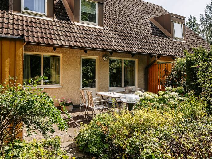 4 rok · 133 m² · Flugvägen 25E