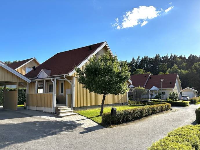 4 rok · 102 m² · Sjöhagsvägen 5