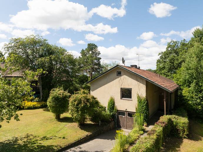 6 rok · 106 m² · Mazarinvägen 4
