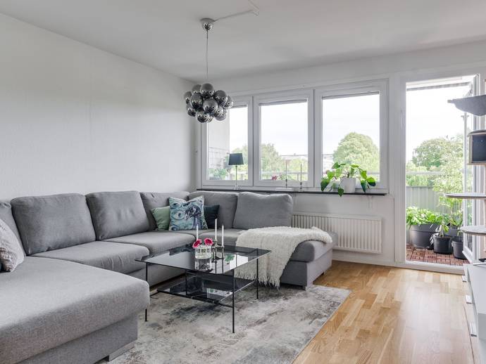 2 rok · 64 m² · Serenadgatan 28