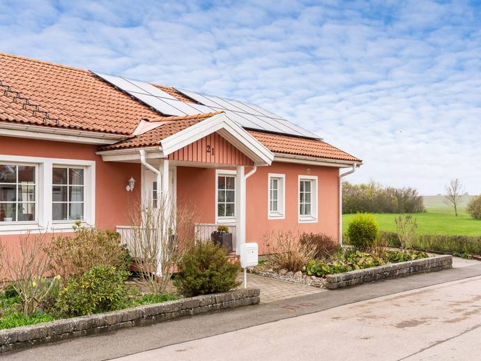 4 rok · 121 m² · Törnskatevägen 21