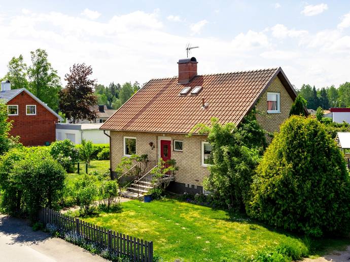 6 rok · 124 m² · Parkvägen 60