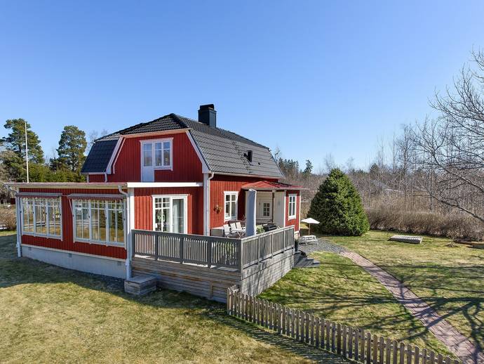 4 rok · 112 m² · Påskarpsvägen 20