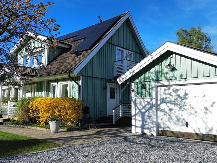 6 rok · 153 m² · Spelarvägen 16